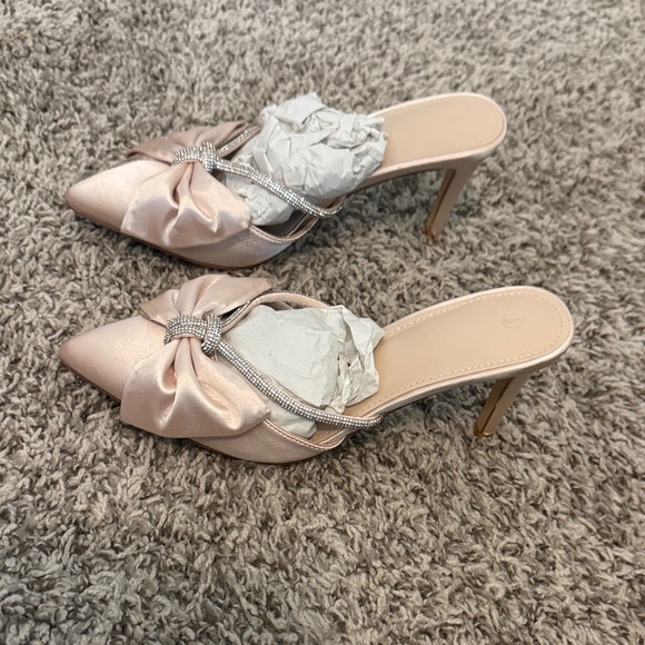 NWT Coutgo Womens Bow Heels Mules Pointed Closed Toe Sandals - Picture 4 of 9